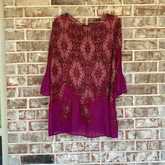 Plus Size Crinkle Pleated Bell Sleeved Boho Bling Blouse - Picture 6 of 6